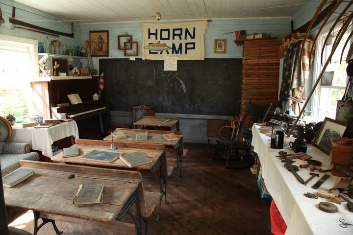 Horn Camp One Room School