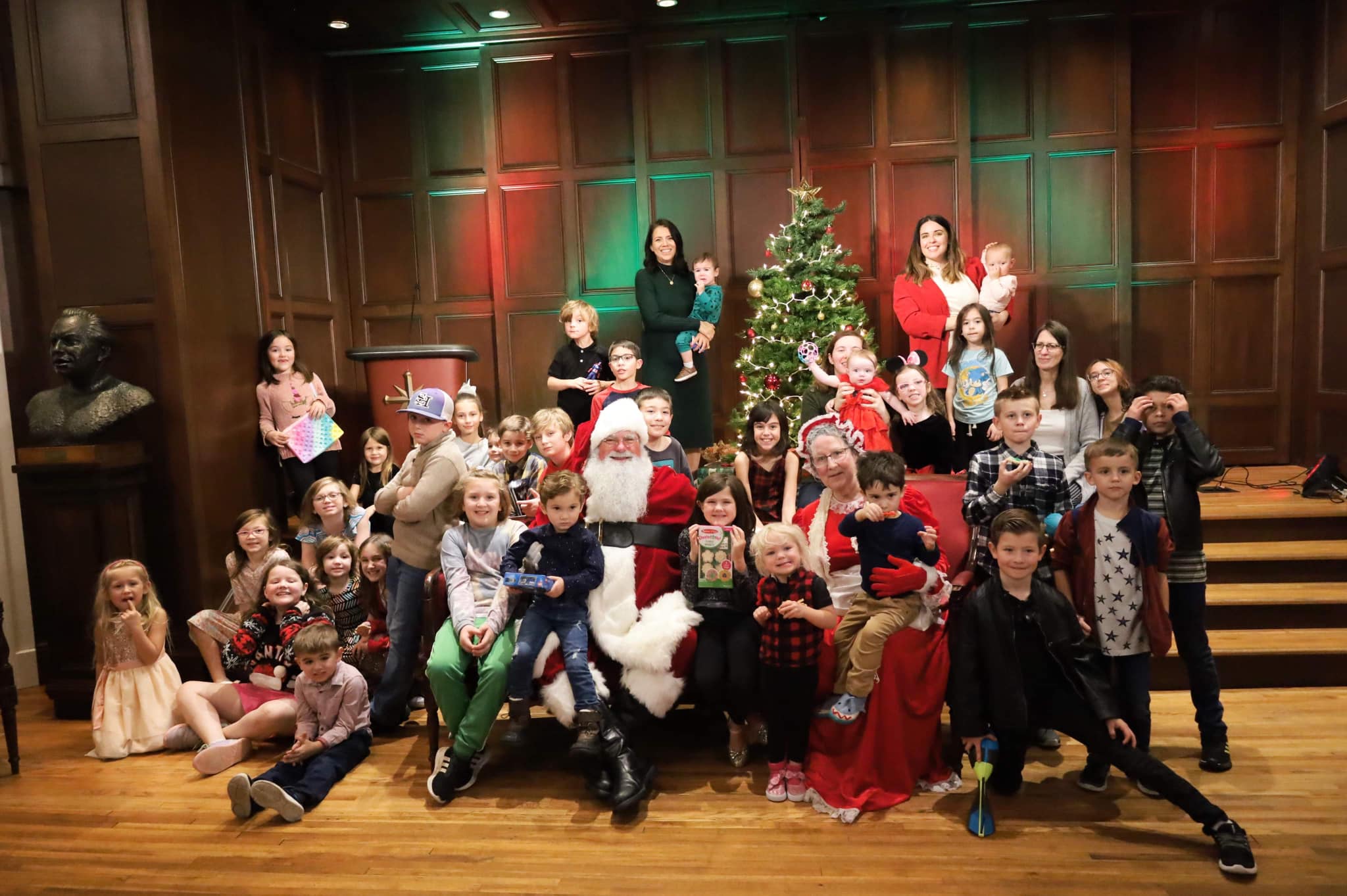 Church of Scientology Nashville to Host Christmas Potluck Open to All