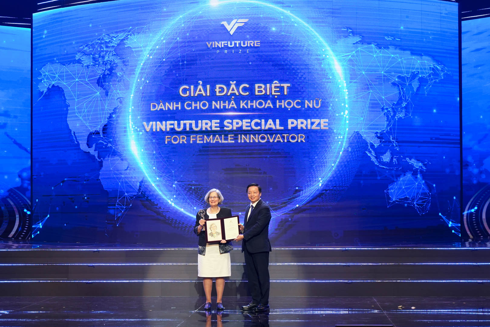 The 2023 VinFuture Special Prize for Female Innovators has honored Prof. Susan Solomon (United States)