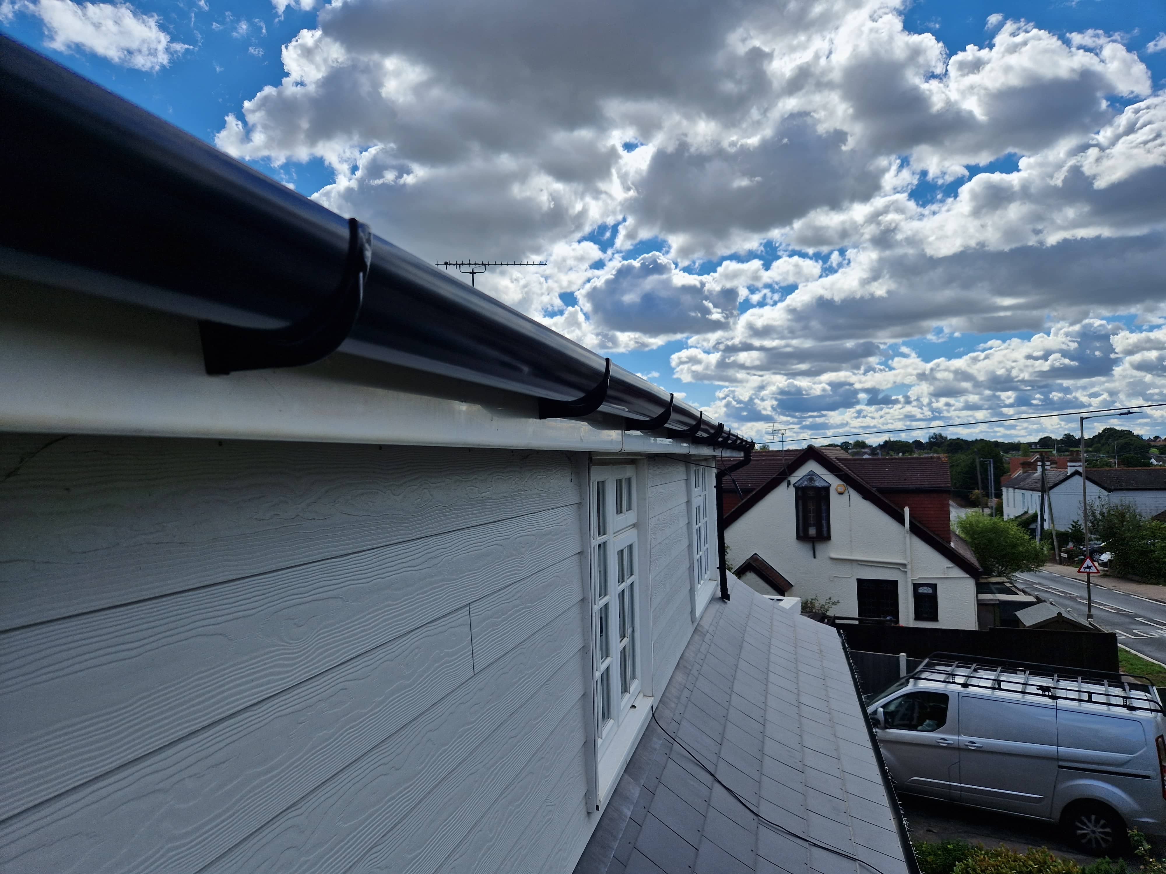 Harvest Rainwater Using Your Gutters