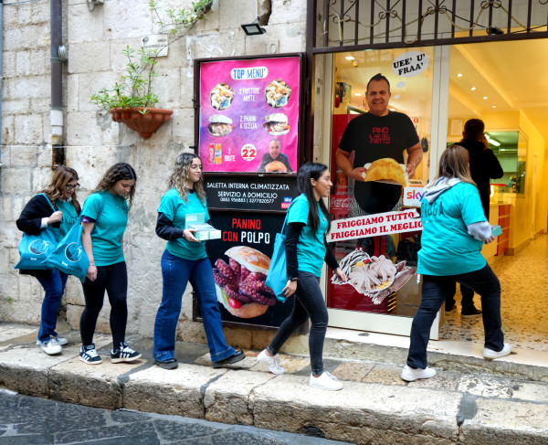 Members of Scientology in Puglia, Italy, Unite with the Community to fight drugs